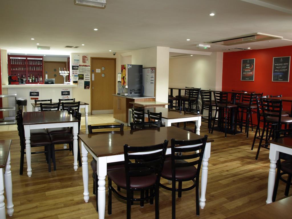 247Hotel.com Oldham Esterno foto