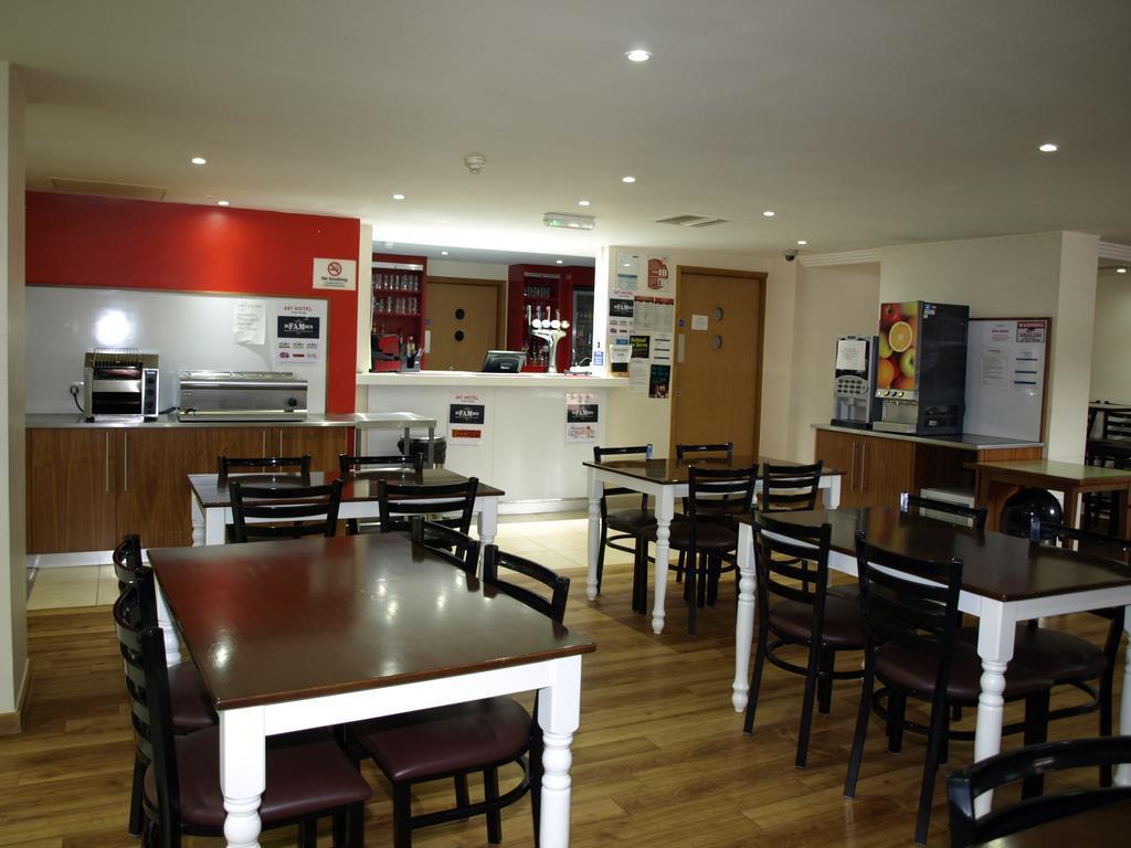 247Hotel.com Oldham Esterno foto