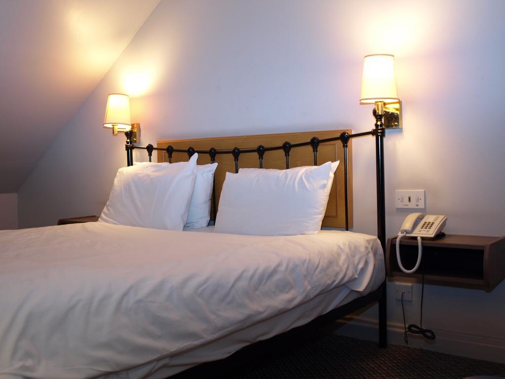 247Hotel.com Oldham Esterno foto