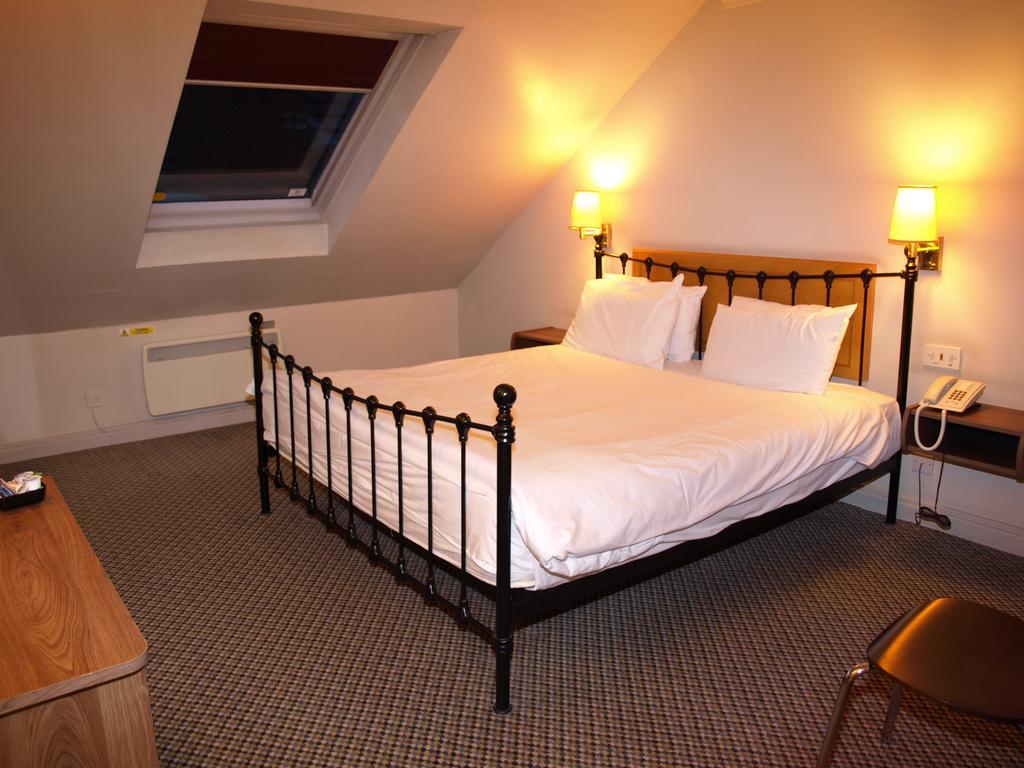 247Hotel.com Oldham Esterno foto