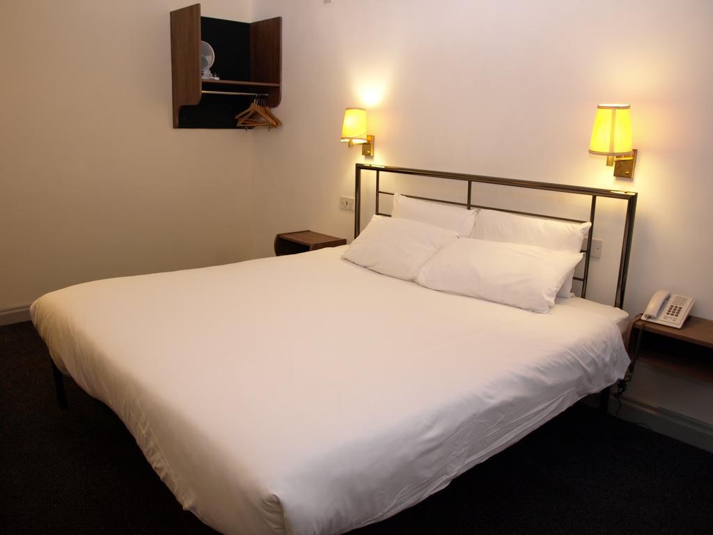 247Hotel.com Oldham Esterno foto