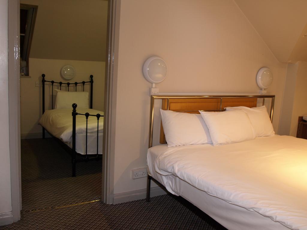 247Hotel.com Oldham Esterno foto